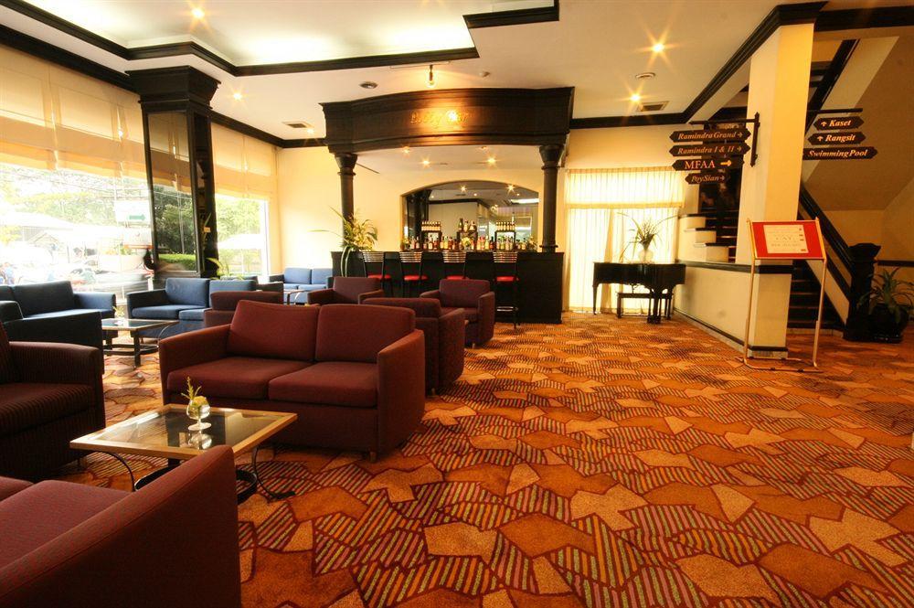 Miracle Transit Hotel 邦帕利 外观 照片
